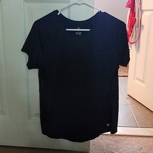 Old Navy Tops - Fitness tshirt